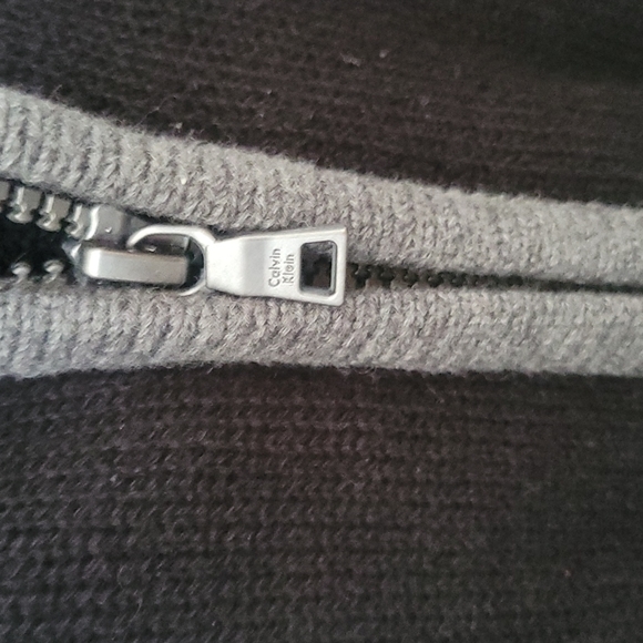 Calvin Klein Classy Boys Sweater Size 6 - Picture 4 of 7